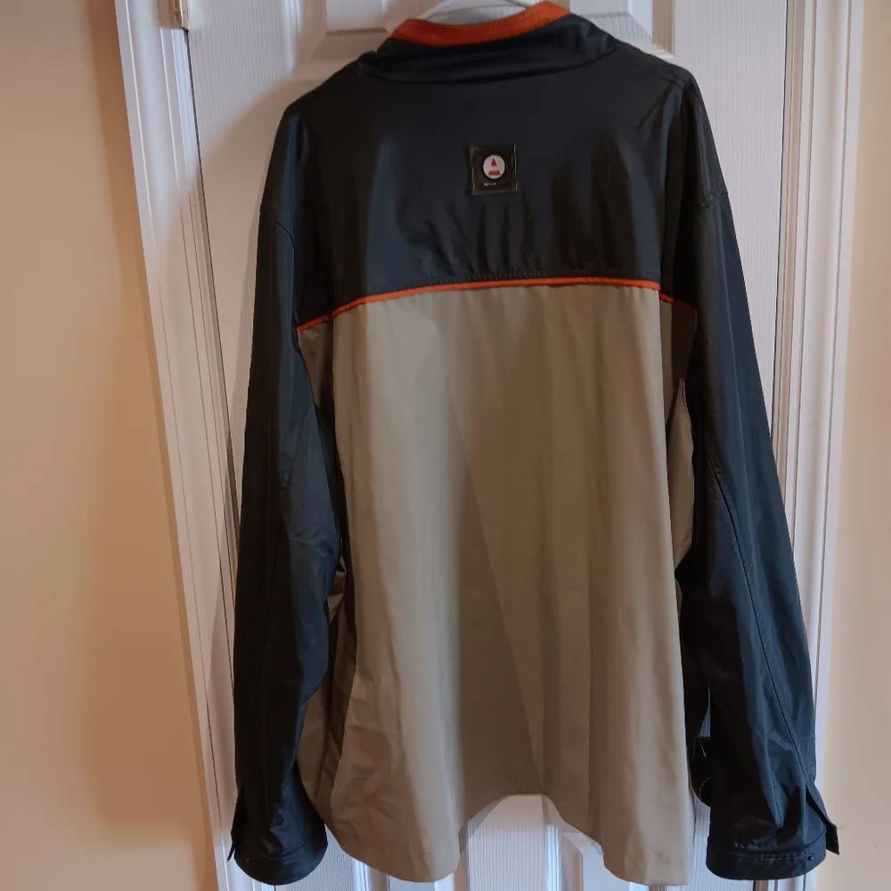 Jacket - Picture 2 of 6